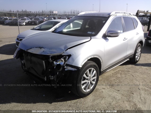 KNMAT2MT8JP507264 - 2018 NISSAN ROGUE S/SV SILVER photo 2