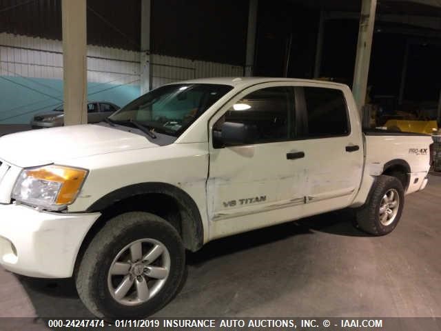 1N6BA07C48N354329 - 2008 NISSAN TITAN WHITE photo 6