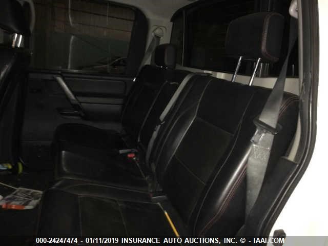 1N6BA07C48N354329 - 2008 NISSAN TITAN WHITE photo 8