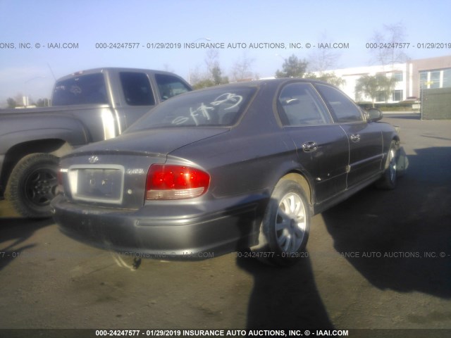 KMHWF25S84A920422 - 2004 HYUNDAI SONATA GL GRAY photo 4