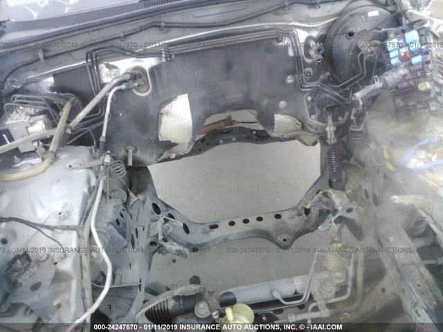 3TMJU62N28M061590 - 2008 TOYOTA TACOMA DOUBLE CAB PRERUNNER SILVER photo 10