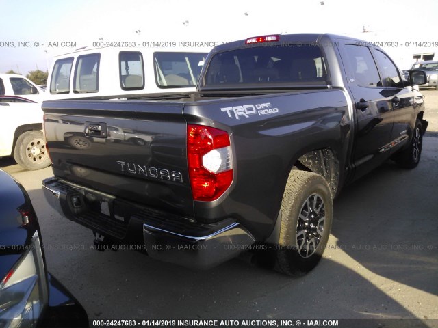 5TFEW5F19HX225716 - 2017 TOYOTA TUNDRA CREWMAX SR5 GRAY photo 4