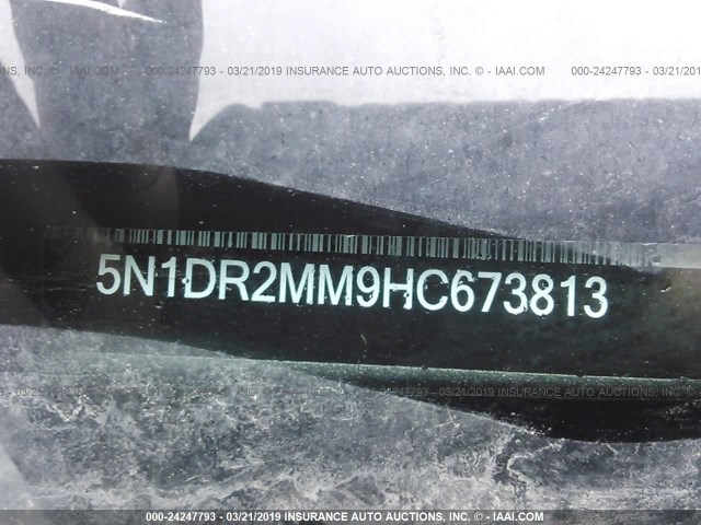 5N1DR2MM9HC673813 - 2017 NISSAN PATHFINDER S/SV/SL/PLATINUM GRAY photo 9