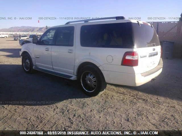 1FMFK20507LA80447 - 2007 FORD EXPEDITION EL LIMITED WHITE photo 3