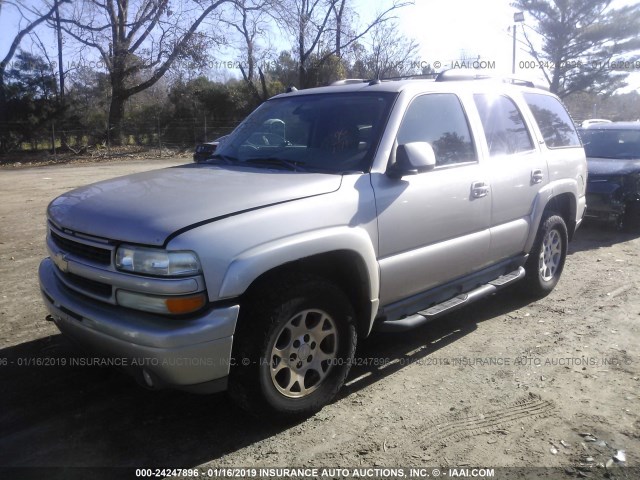 1GNEC13T25R220176 - 2005 CHEVROLET TAHOE GOLD photo 2