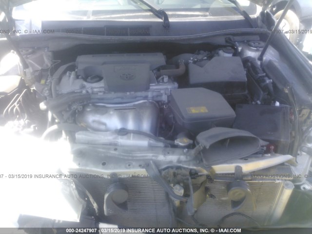 4T1BF1FK5FU893656 - 2015 TOYOTA CAMRY LE/XLE/SE/XSE GOLD photo 10