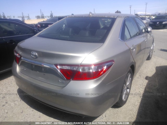 4T1BF1FK5FU893656 - 2015 TOYOTA CAMRY LE/XLE/SE/XSE GOLD photo 4