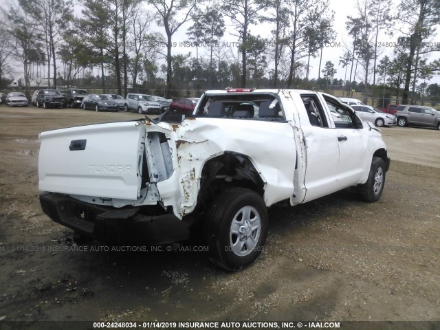 5TFRM5F18JX128987 - 2018 TOYOTA TUNDRA DOUBLE CAB SR/SR5 WHITE photo 4