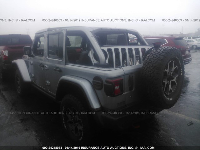 1C4HJXFG4JW119018 - 2018 JEEP WRANGLER UNLIMITE RUBICON SILVER photo 3