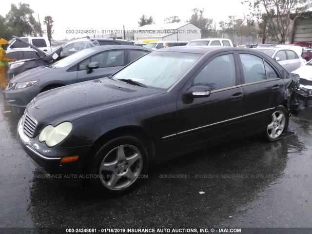 WDBRF61J62F246355 - 2002 MERCEDES-BENZ C 240 BLACK photo 2