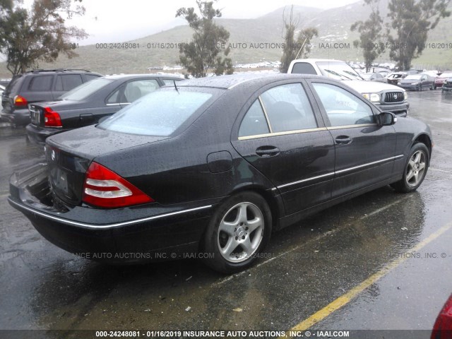 WDBRF61J62F246355 - 2002 MERCEDES-BENZ C 240 BLACK photo 4