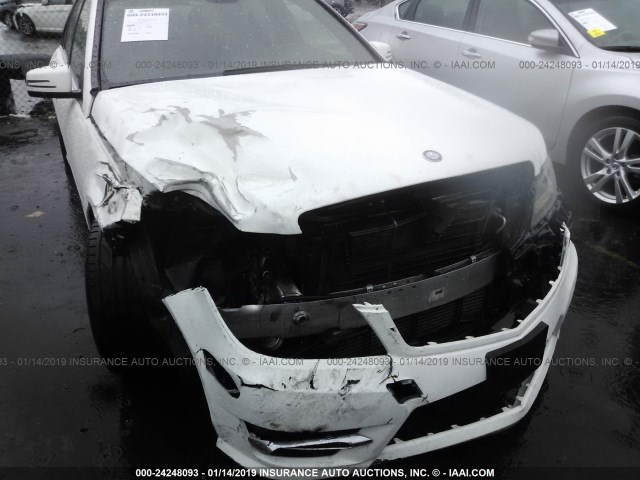 WDDGF4HB2DA805563 - 2013 MERCEDES-BENZ C 250 WHITE photo 6