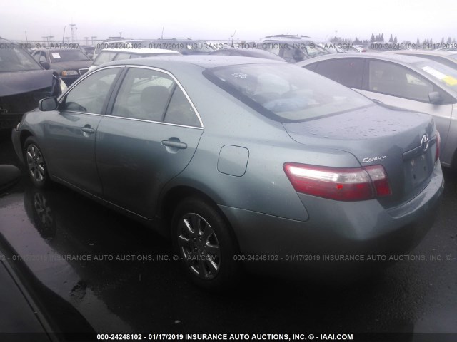 4T4BE46K18R034562 - 2008 TOYOTA CAMRY CE/LE/XLE/SE Pewter photo 3