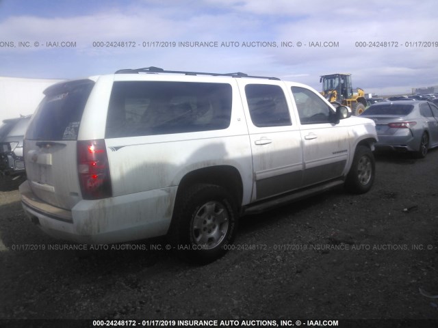 1GNSKJE38BR189126 - 2011 CHEVROLET SUBURBAN K1500 LT WHITE photo 4