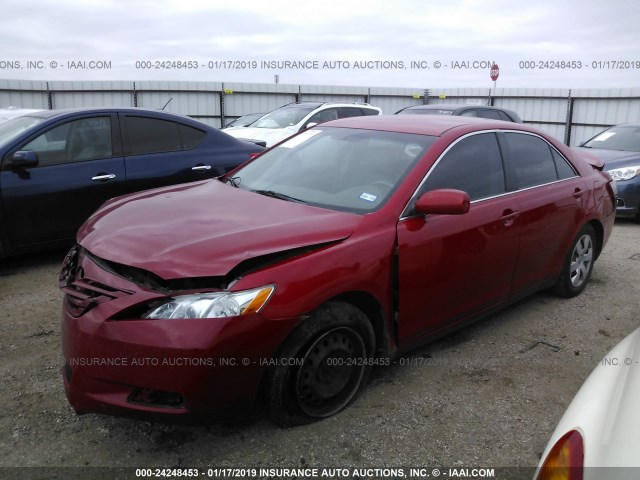 4T1BE46K27U033039 - 2007 TOYOTA CAMRY NEW GENERAT CE/LE/XLE/SE RED photo 2