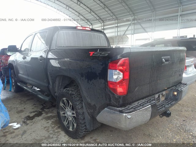 5TFEM5F17EX081214 - 2014 TOYOTA TUNDRA CREWMAX SR5 BLACK photo 3