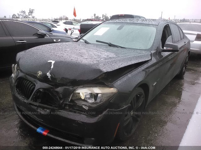 WBAKA8C54ACY35687 - 2010 BMW 750 I BLACK photo 2