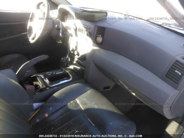 1J4GR48K06C281395 - 2006 JEEP GRAND CHEROKEE LAREDO/COLUMBIA/FREEDOM 银色 照片 5