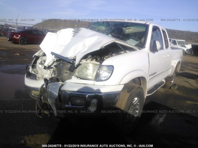 5TBBT48101S165526 - 2001 TOYOTA TUNDRA ACCESS CAB LIMITED WHITE photo 2