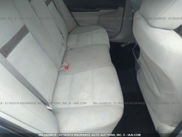 4T1BF1FK0CU058706 - 2012 TOYOTA CAMRY SE/LE/XLE შავი ფოტო 8