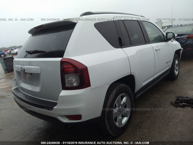 1C4NJCBA1GD575303 - 2016 JEEP COMPASS SPORT WHITE photo 4