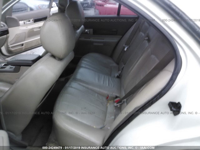 1LNHM86S34Y676105 - 2004 LINCOLN LS WHITE photo 8