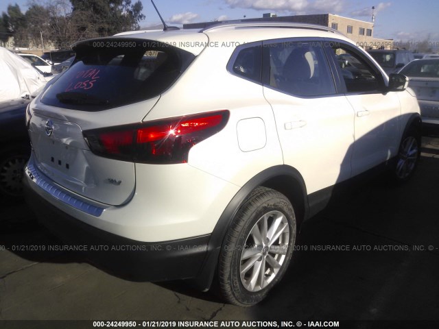 JN1BJ1CP5JW165323 - 2018 NISSAN ROGUE SPORT S/SV/SL WHITE photo 4