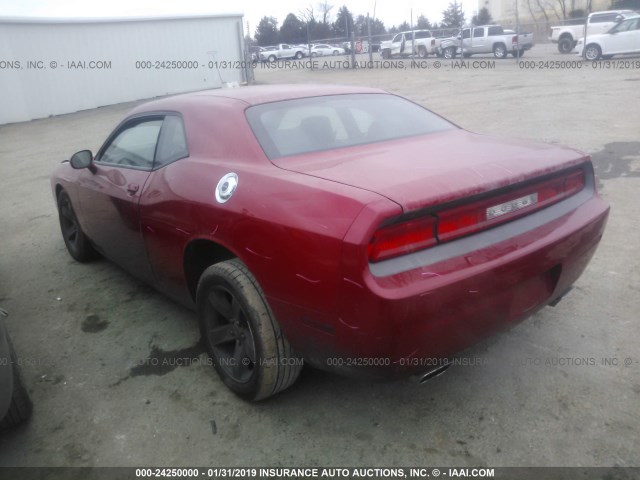 2C3CDYAG7DH581532 - 2013 DODGE CHALLENGER SXT RED photo 3