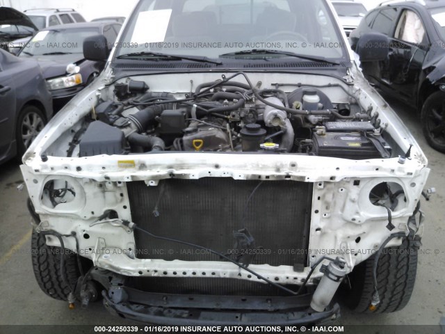 5TEGM92N92Z137473 - 2002 TOYOTA TACOMA DOUBLE CAB PRERUNNER WHITE photo 8