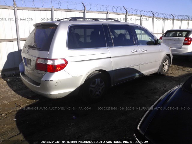 5FNRL38775B023205 - 2005 HONDA ODYSSEY EXL SILVER photo 4