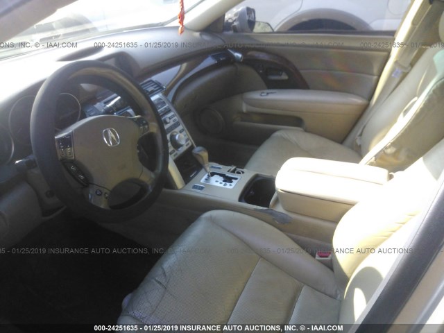 JH4KB16595C002216 - 2005 ACURA RL GOLD photo 5