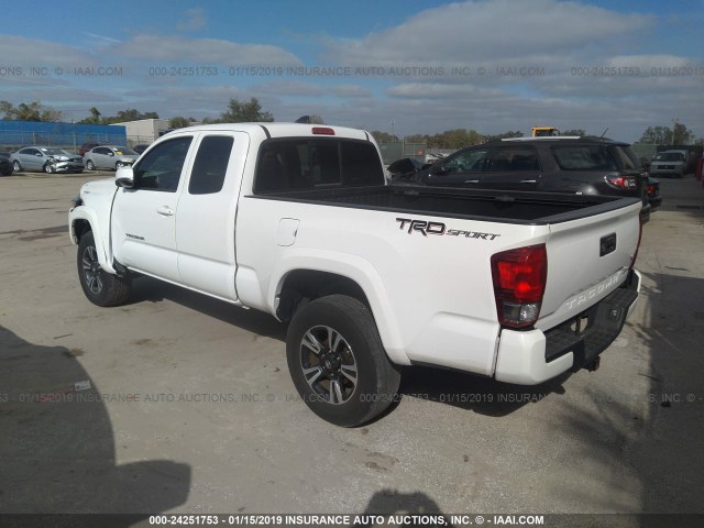 5TFRZ5CN5GX001499 - 2016 TOYOTA TACOMA ACCESS CAB/SR/SR5/TRD SPT WHITE photo 3