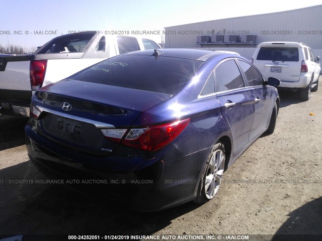 5NPEC4AC3DH551710 - 2013 HYUNDAI SONATA SE/LIMITED BLUE photo 4