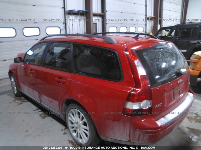 YV1MW382352062389 - 2005 VOLVO V50 2.4I RED photo 3