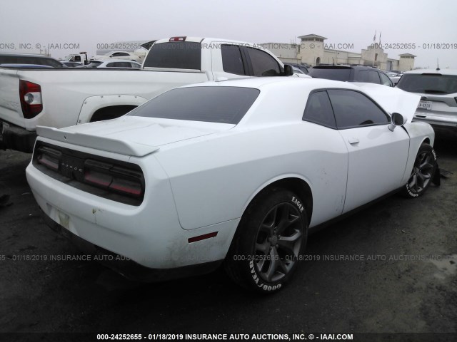 2C3CDZAG7GH316118 - 2016 DODGE CHALLENGER SXT WHITE photo 4