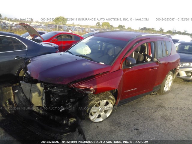 1C4NJCBA2HD124768 - 2017 JEEP COMPASS SPORT RED photo 2