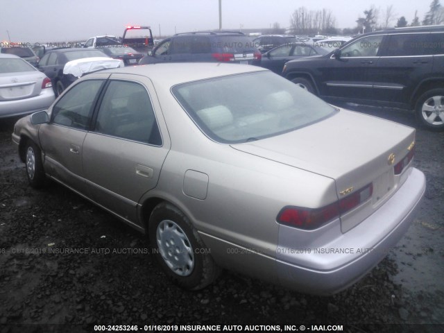 JT2BG22K7X0315007 - 1999 TOYOTA CAMRY LE/XLE GOLD photo 3