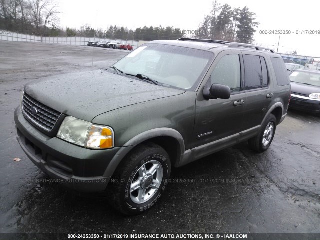 1FMZU73E62UA88829 - 2002 FORD EXPLORER XLT GREEN photo 2