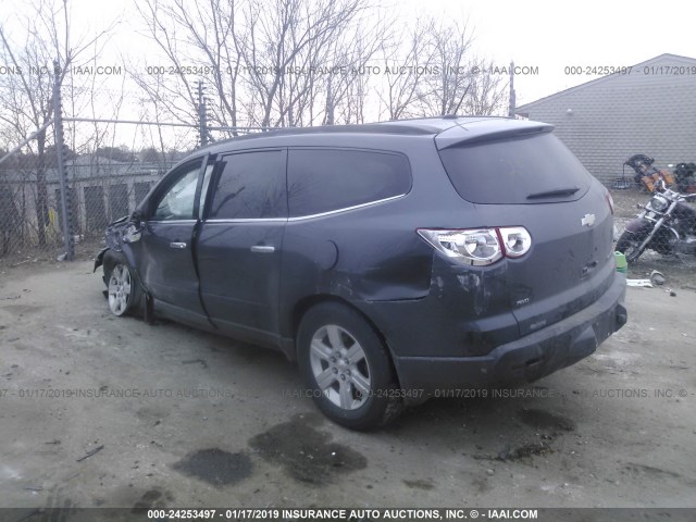 1GNKVGED9BJ330075 - 2011 CHEVROLET TRAVERSE LT GRAY photo 3