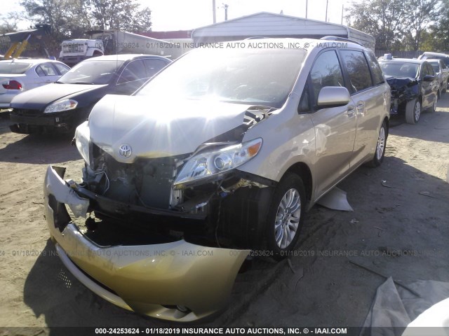 5TDYK3DC1DS331076 - 2013 TOYOTA SIENNA XLE/LIMITED TAN photo 2