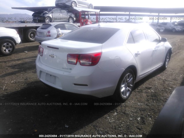 1G11D5RR0DF100165 - 2013 CHEVROLET MALIBU 1LT თეთრი ფოტო 4