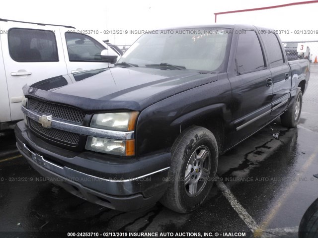 2GCEC13T351169255 - 2005 CHEVROLET SILVERADO C1500 GRAY photo 2