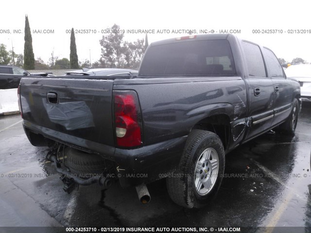 2GCEC13T351169255 - 2005 CHEVROLET SILVERADO C1500 GRAY photo 4