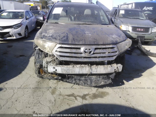 5TDYK3EH0CS080687 - 2012 TOYOTA HIGHLANDER LIMITED GRAY photo 6