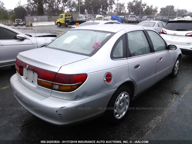 1G8JS54FX2Y502023 - 2002 SATURN L100 SILVER photo 4