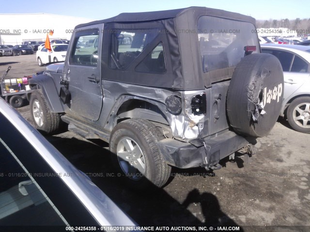 1C4AJWAG6JL862879 - 2018 JEEP WRANGLER SPORT SILVER photo 3