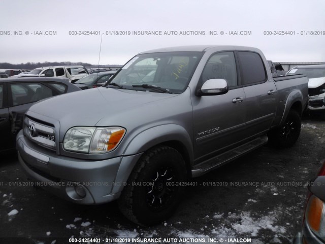 5TBDT44126S545246 - 2006 TOYOTA TUNDRA DOUBLE CAB SR5 SILVER photo 2