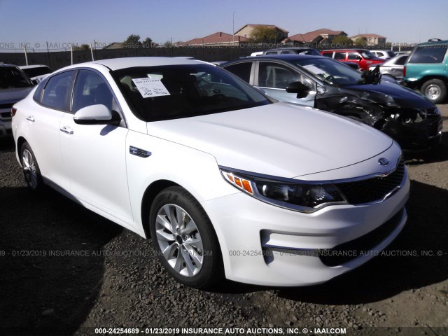 5XXGT4L37JG270121 - 2018 KIA OPTIMA LX/S WHITE photo 1