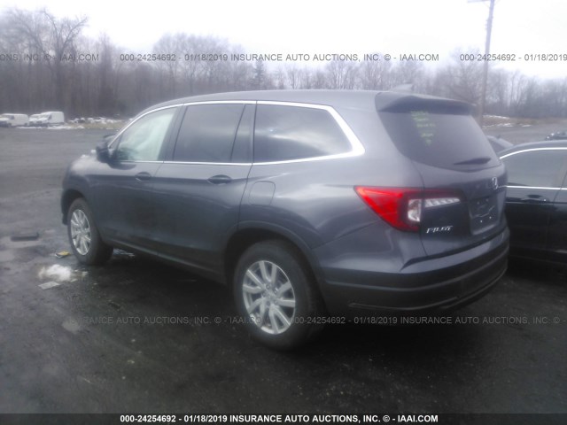 5FNYF5H10KB012388 - 2019 HONDA PILOT LX GRAY photo 3