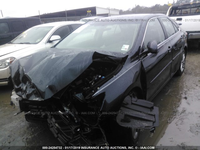 4T1BF1FK0GU121387 - 2016 TOYOTA CAMRY LE/XLE/SE/XSE BLACK photo 2